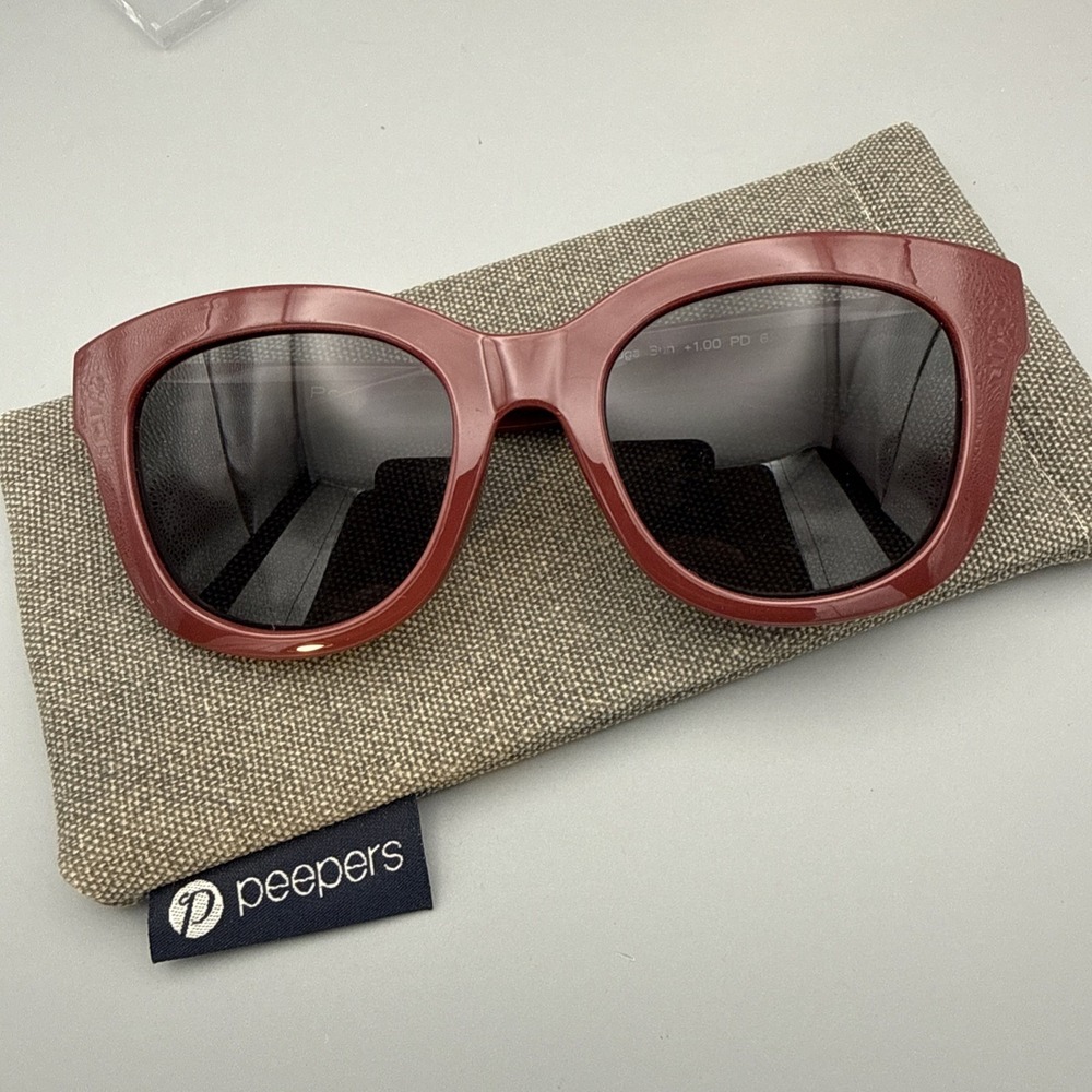 PEEPERS Burgandy Reading Sunglasses +1.00 "Center Stage"   includes travel Case